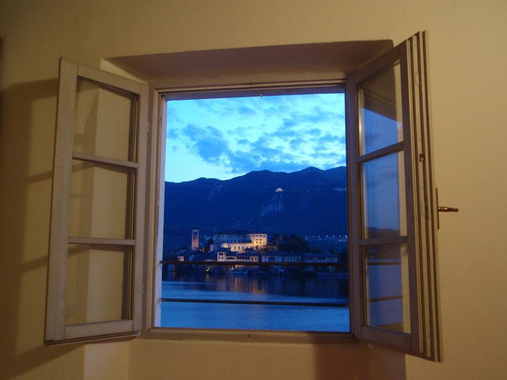 -Ortaflats- Appartamento L'Isola Orta San Giulio Chambre photo